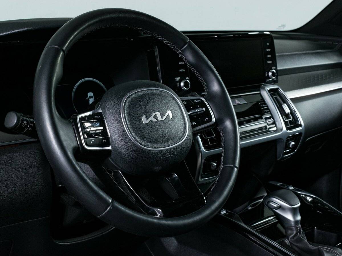 Kia Sorento с пробегом — 2022 год. Фото: #13