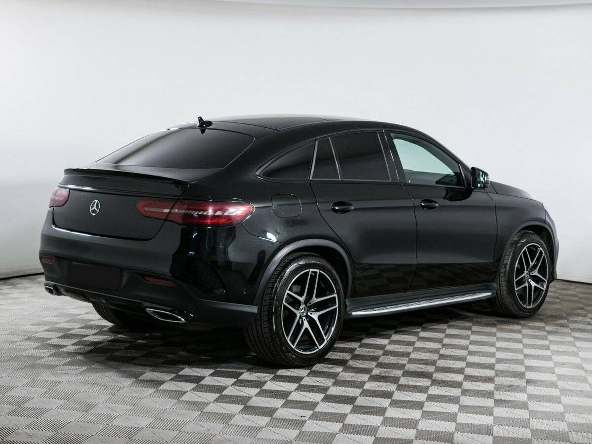 Mercedes-Benz GLE Coupe с пробегом — 2018 год. Фото: #3