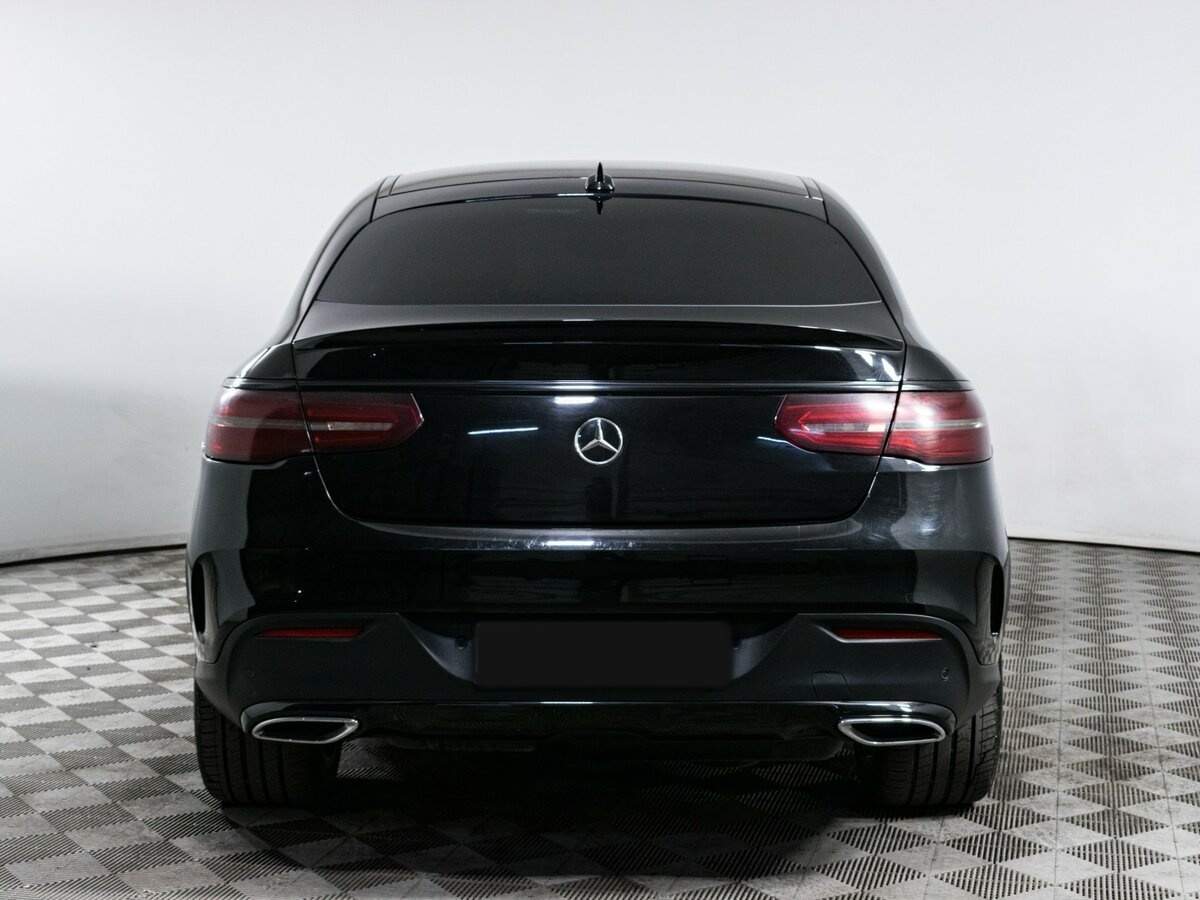 Mercedes-Benz GLE Coupe с пробегом — 2018 год. Фото: #4