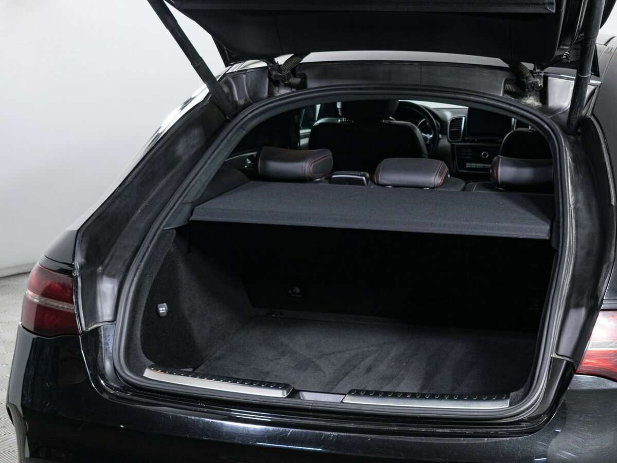 Mercedes-Benz GLE Coupe с пробегом — 2018 год. Фото: #6