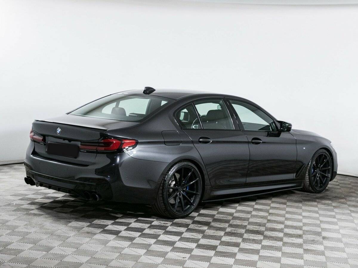 BMW 5 серии с пробегом — 2018 год. Фото: #3