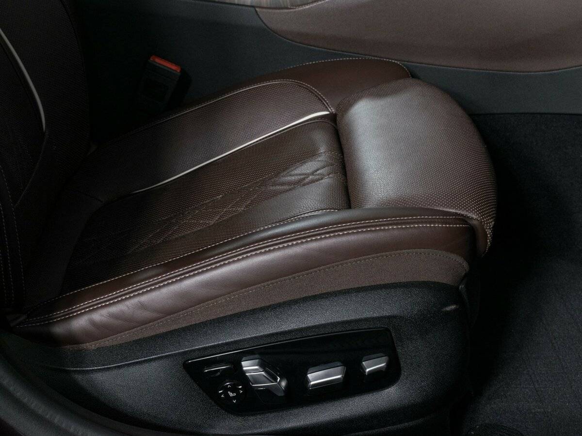 BMW 5 серии с пробегом — 2018 год. Фото: #16