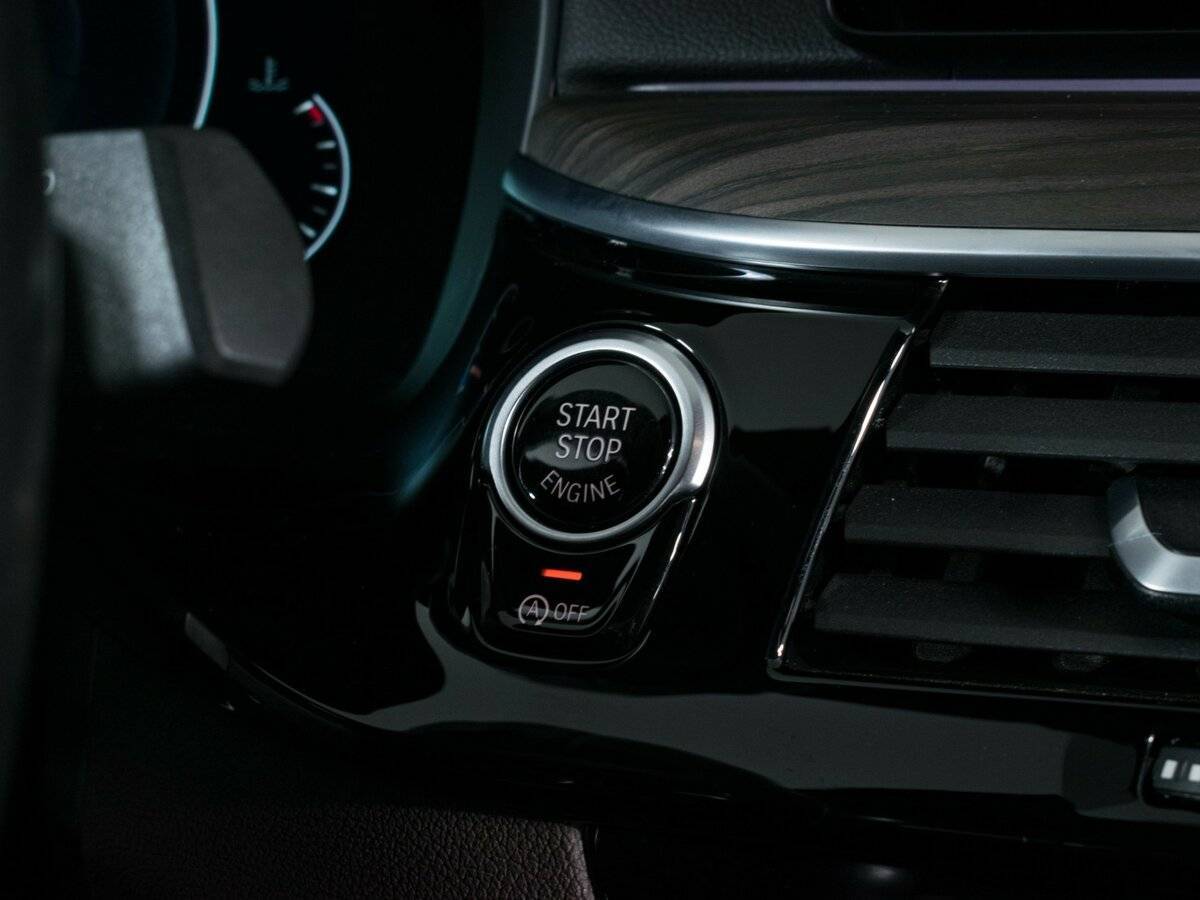 BMW 5 серии с пробегом — 2018 год. Фото: #17