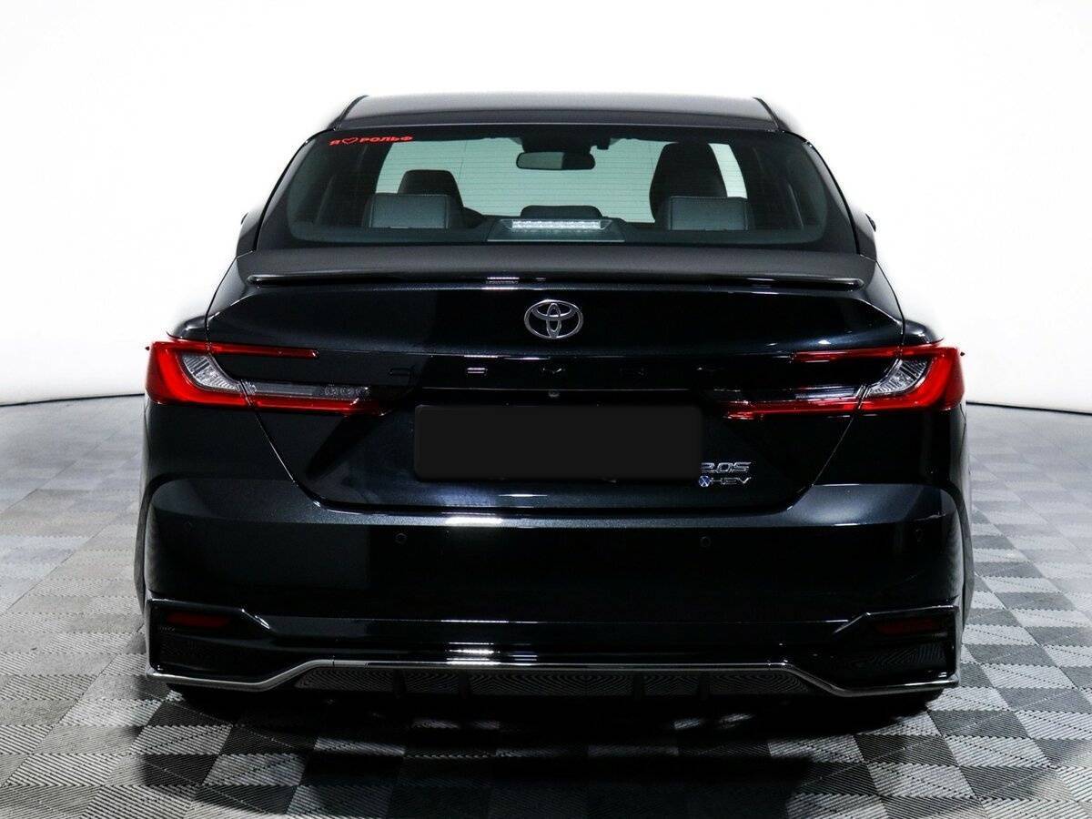 Toyota Camry с пробегом — 2024 год. Фото: #5