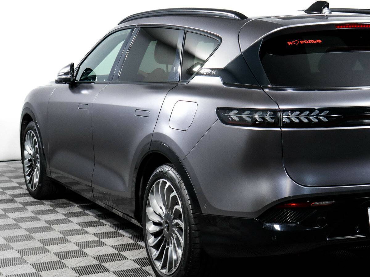 Voyah Free с пробегом — 2022 год. Фото: #17