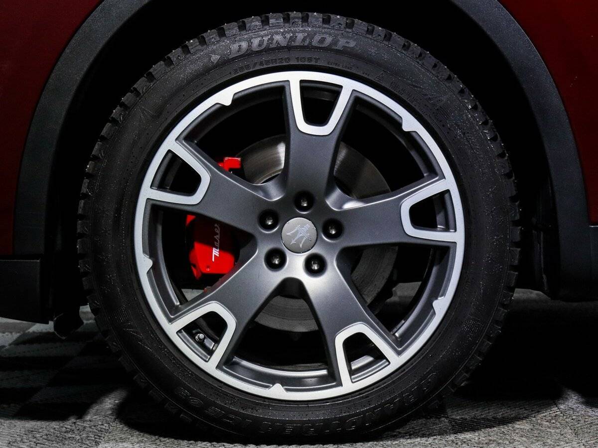 Maserati Levante с пробегом — 2016 год. Фото: #10