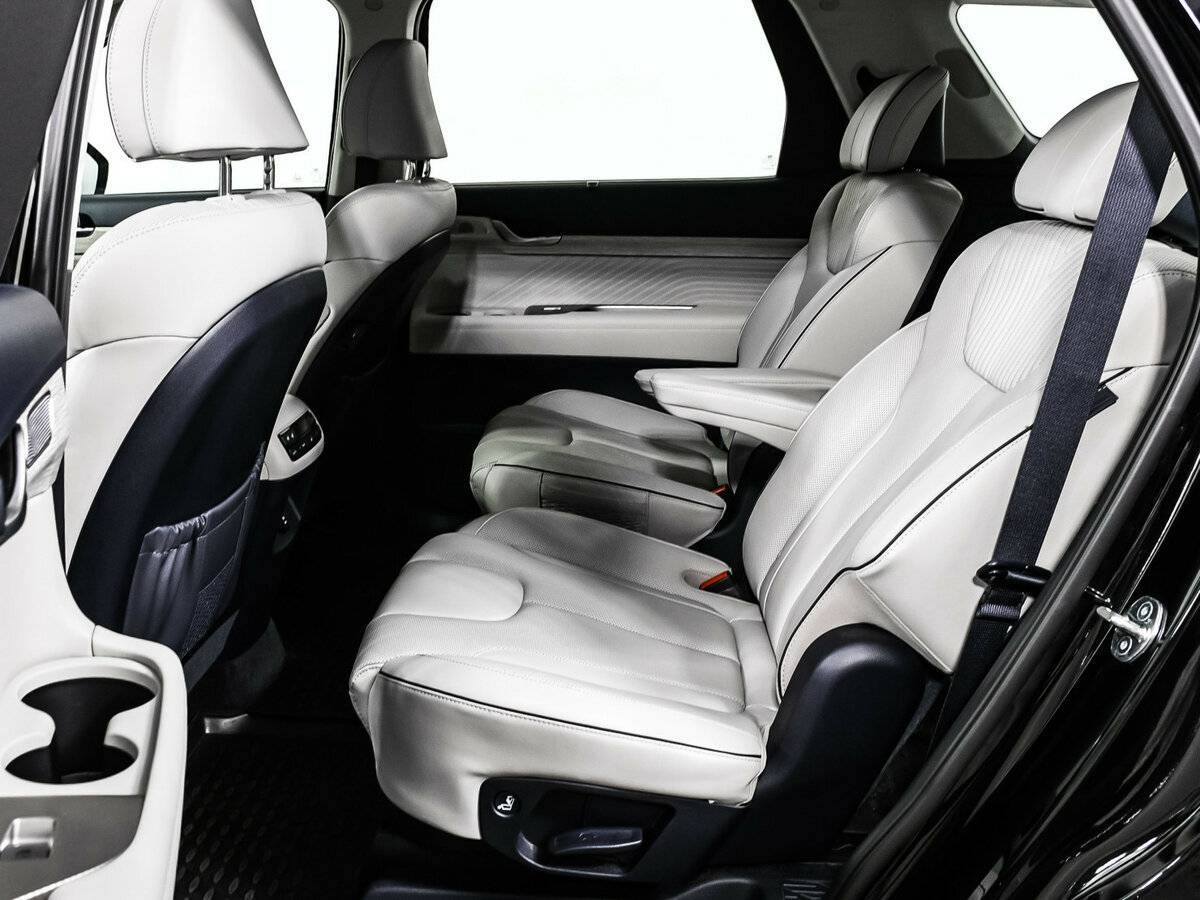 Hyundai Palisade с пробегом — 2022 год. Фото: #6