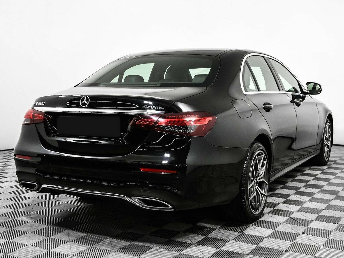 Mercedes-Benz E-Класс с пробегом — 2021 год. Фото: #4