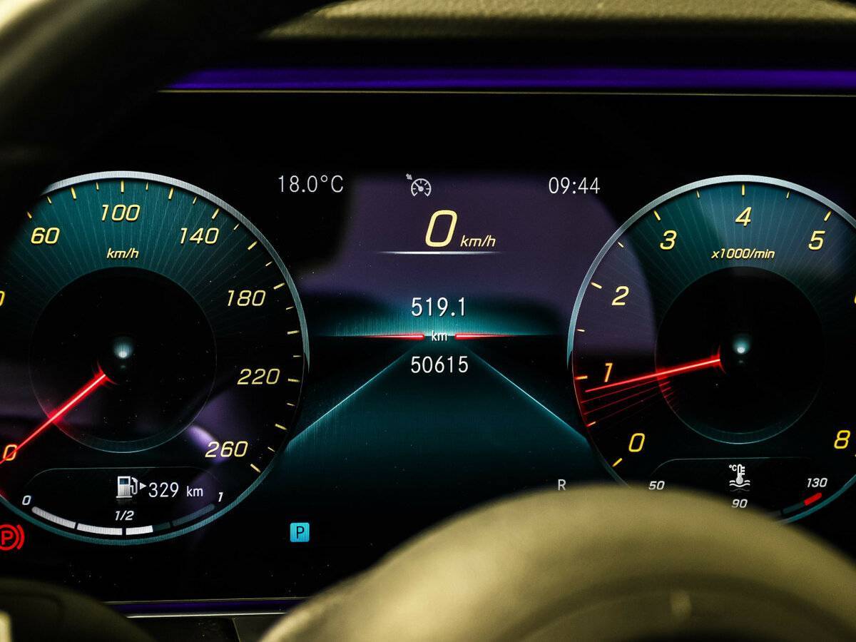 Mercedes-Benz E-Класс с пробегом — 2021 год. Фото: #9