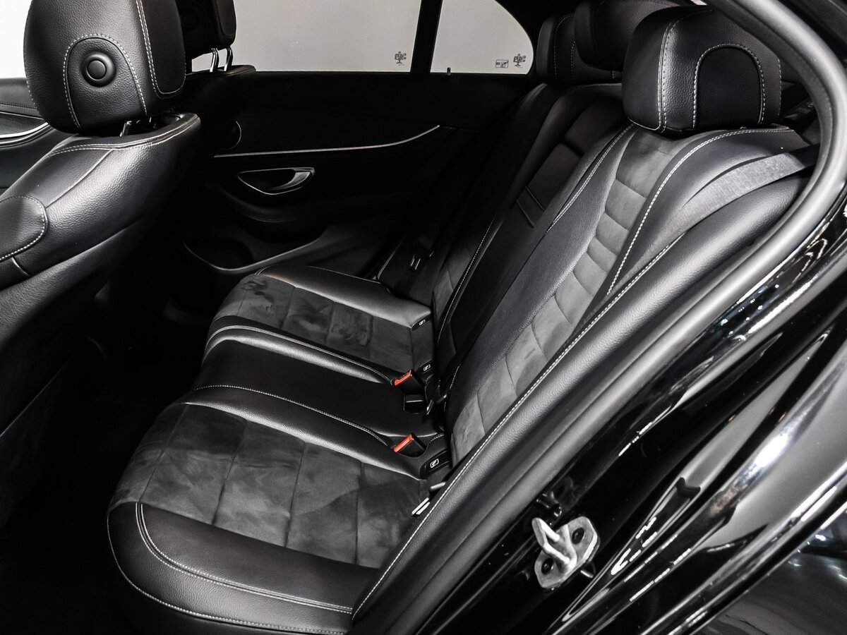 Mercedes-Benz E-Класс с пробегом — 2019 год. Фото: #12