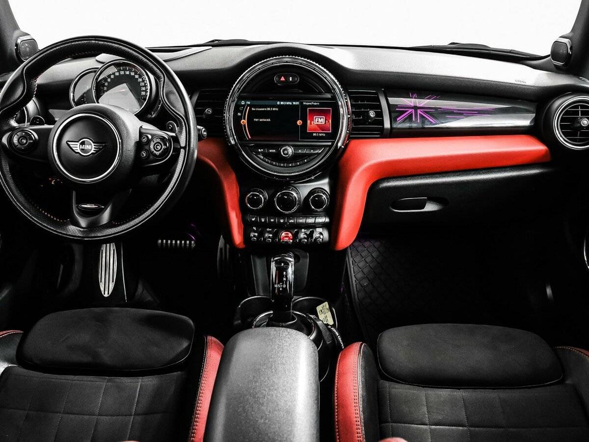 Mini Hatch с пробегом — 2018 год. Фото: #10