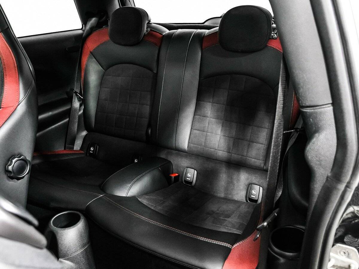 Mini Hatch с пробегом — 2018 год. Фото: #12