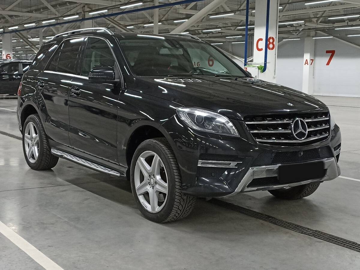 Mercedes-Benz M-Класс с пробегом — 2014 год. Фото: #2