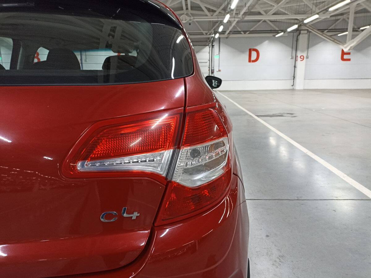 Citroen C4 с пробегом — 2012 год. Фото: #8