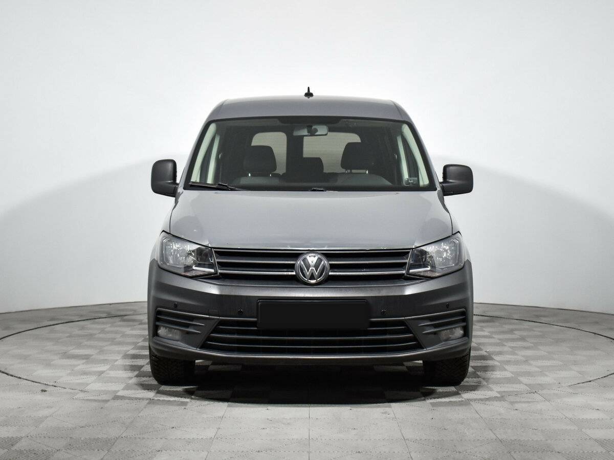 Volkswagen Caddy с пробегом — 2019 год. Фото: #1