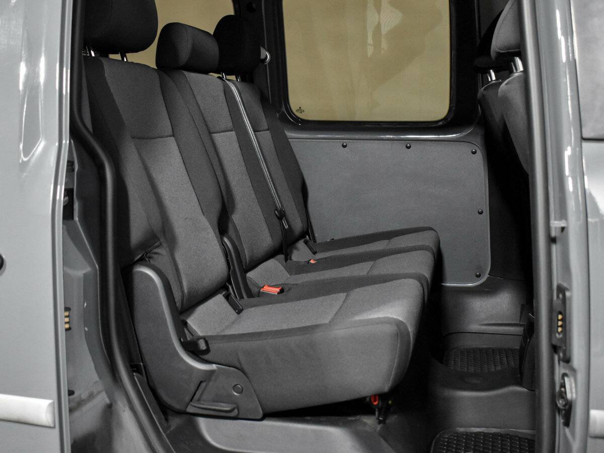Volkswagen Caddy с пробегом — 2019 год. Фото: #17