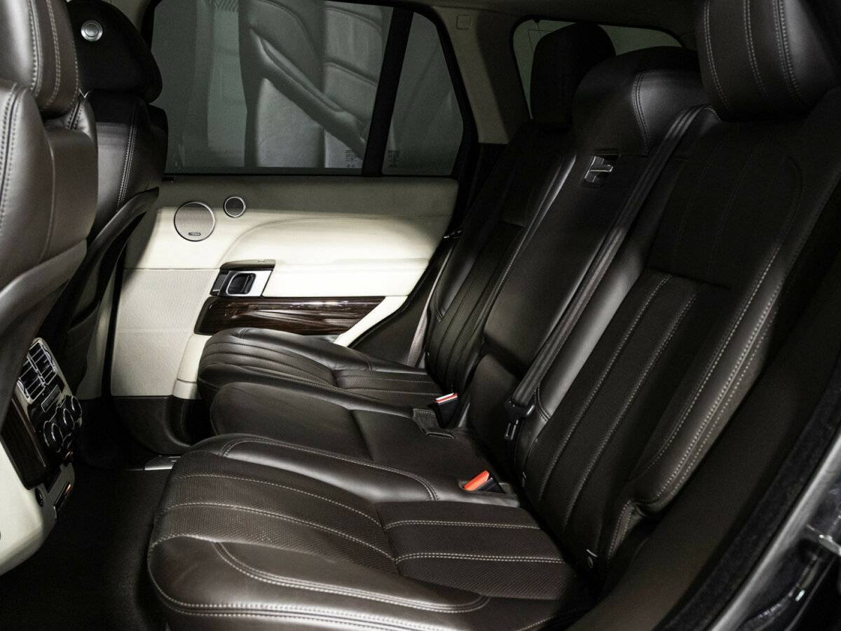 Land Rover Range Rover с пробегом — 2015 год. Фото: #7
