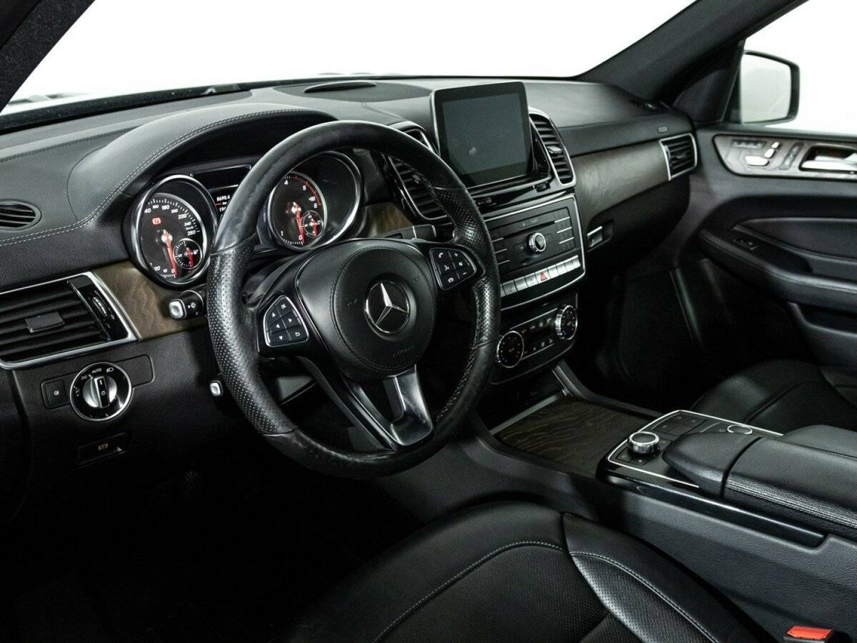 Mercedes-Benz GLS с пробегом — 2017 год. Фото: #8
