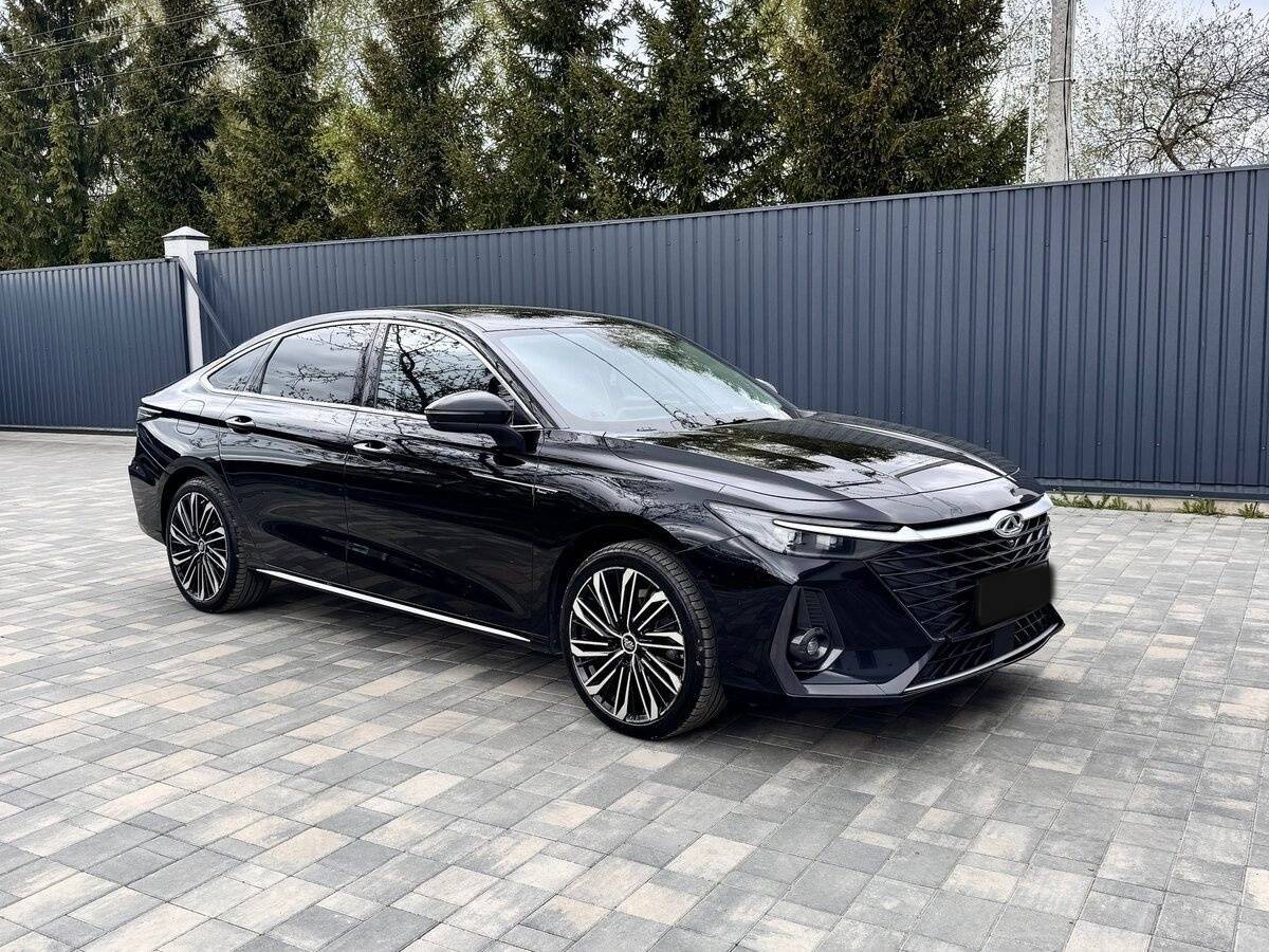 Chery Arrizo 8 с пробегом — 2024 год. Фото: #2