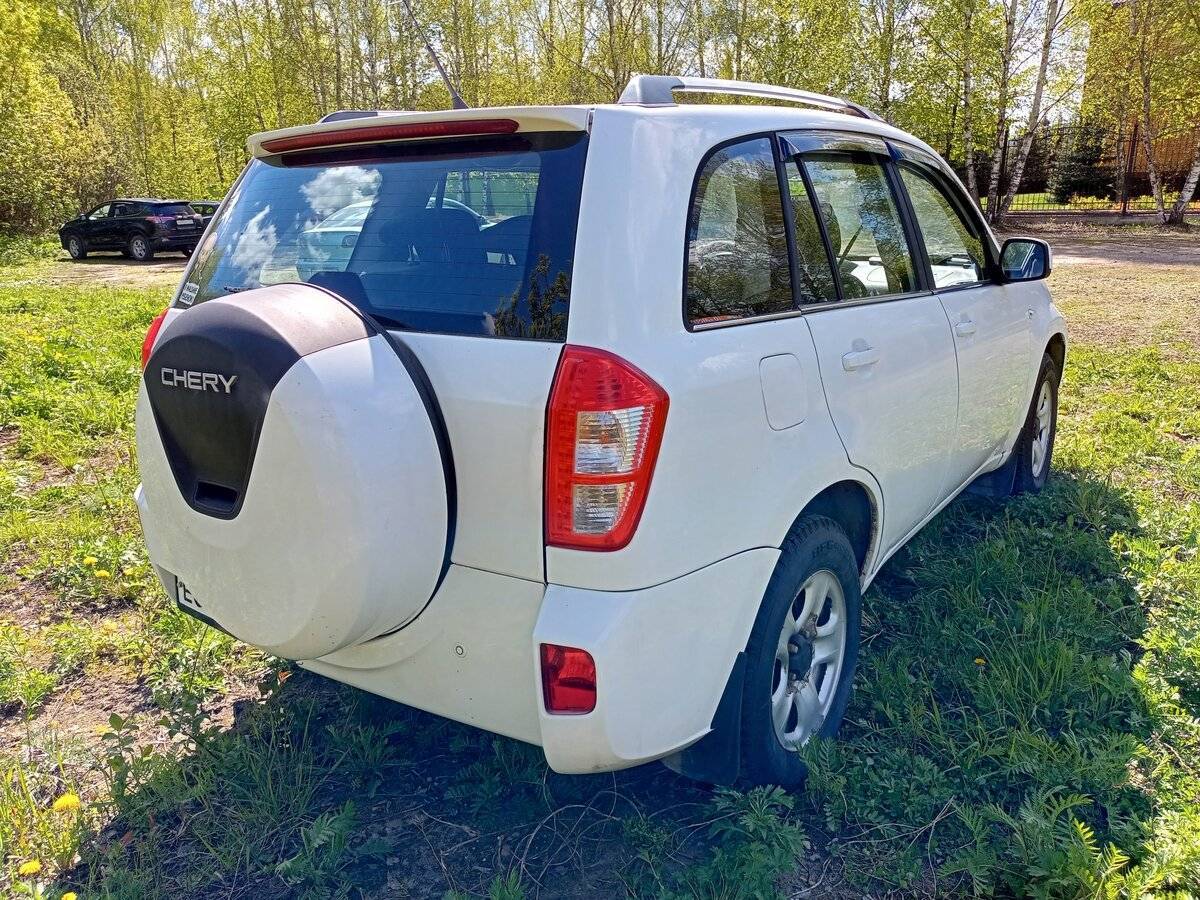 Chery Tiggo (T11) с пробегом — 2014 год. Фото: #4