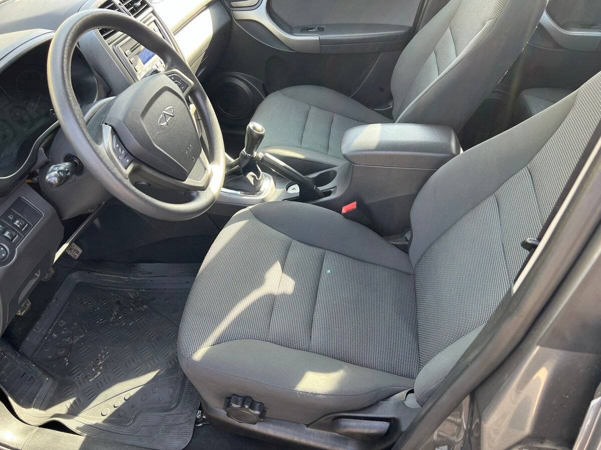 Chery Tiggo (T11) с пробегом — 2015 год. Фото: #9