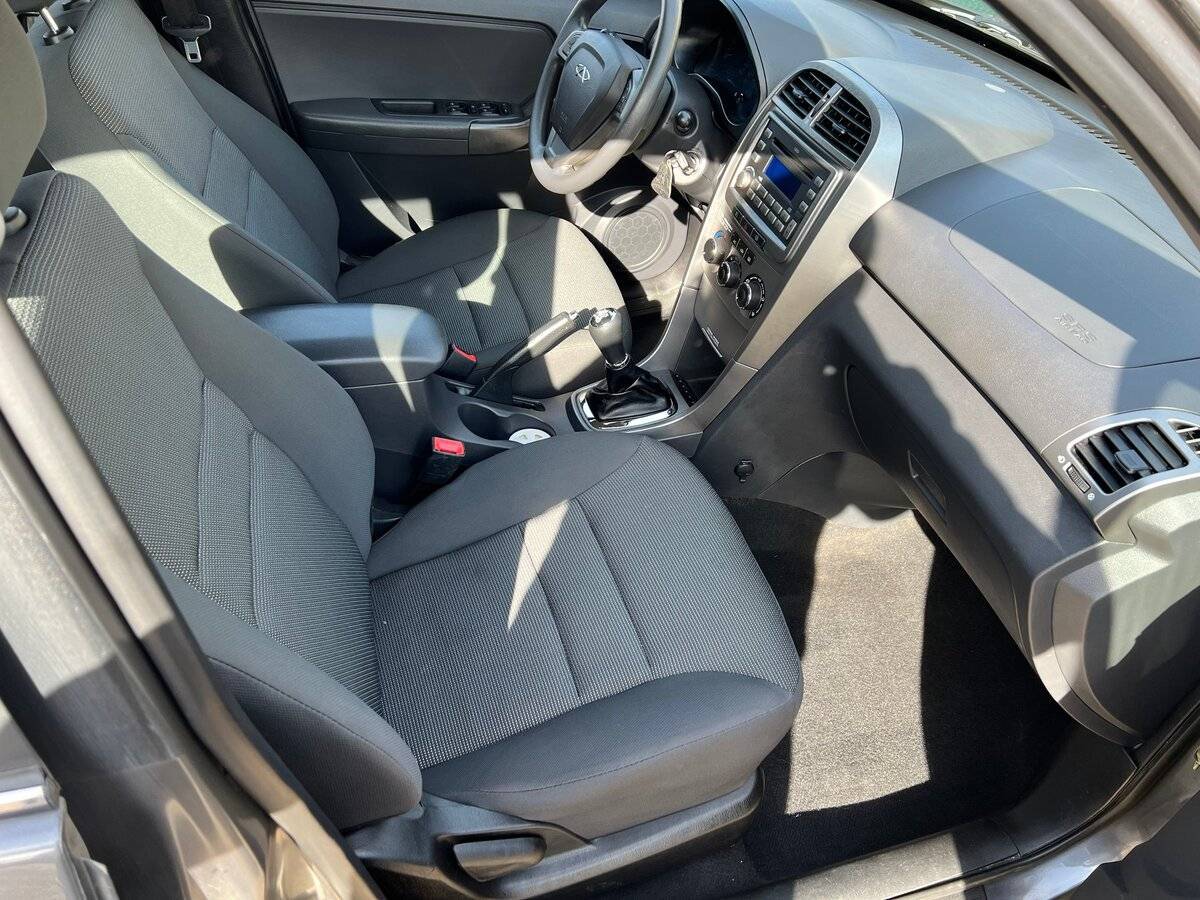 Chery Tiggo (T11) с пробегом — 2015 год. Фото: #10