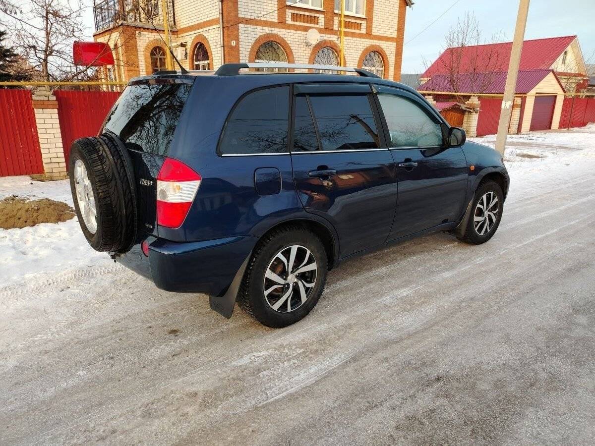 Chery Tiggo (T11) с пробегом — 2013 год. Фото: #3