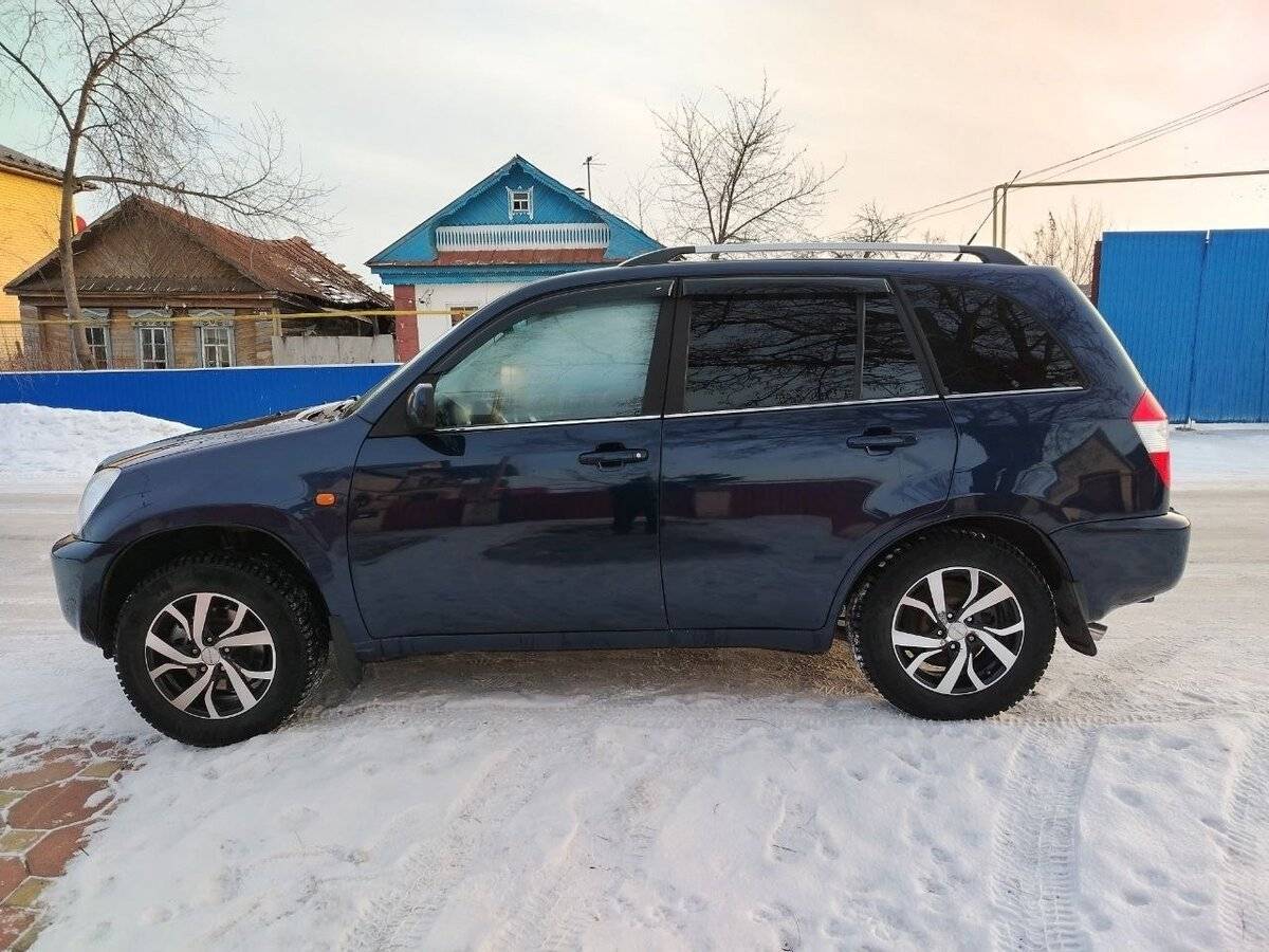 Chery Tiggo (T11) с пробегом — 2013 год. Фото: #4