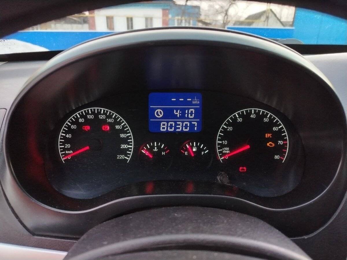 Chery Tiggo (T11) с пробегом — 2013 год. Фото: #7