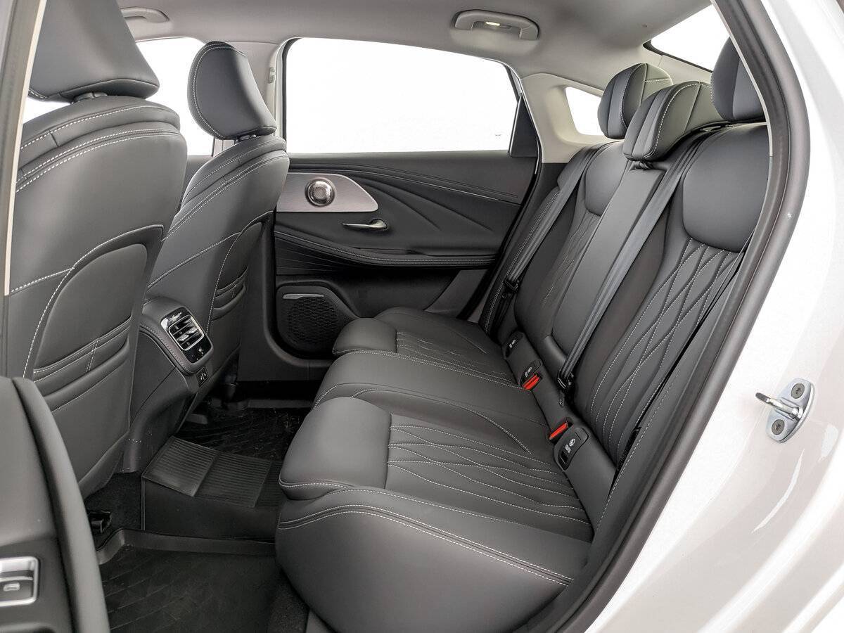 Chery Arrizo 8 с пробегом — 2024 год. Фото: #11