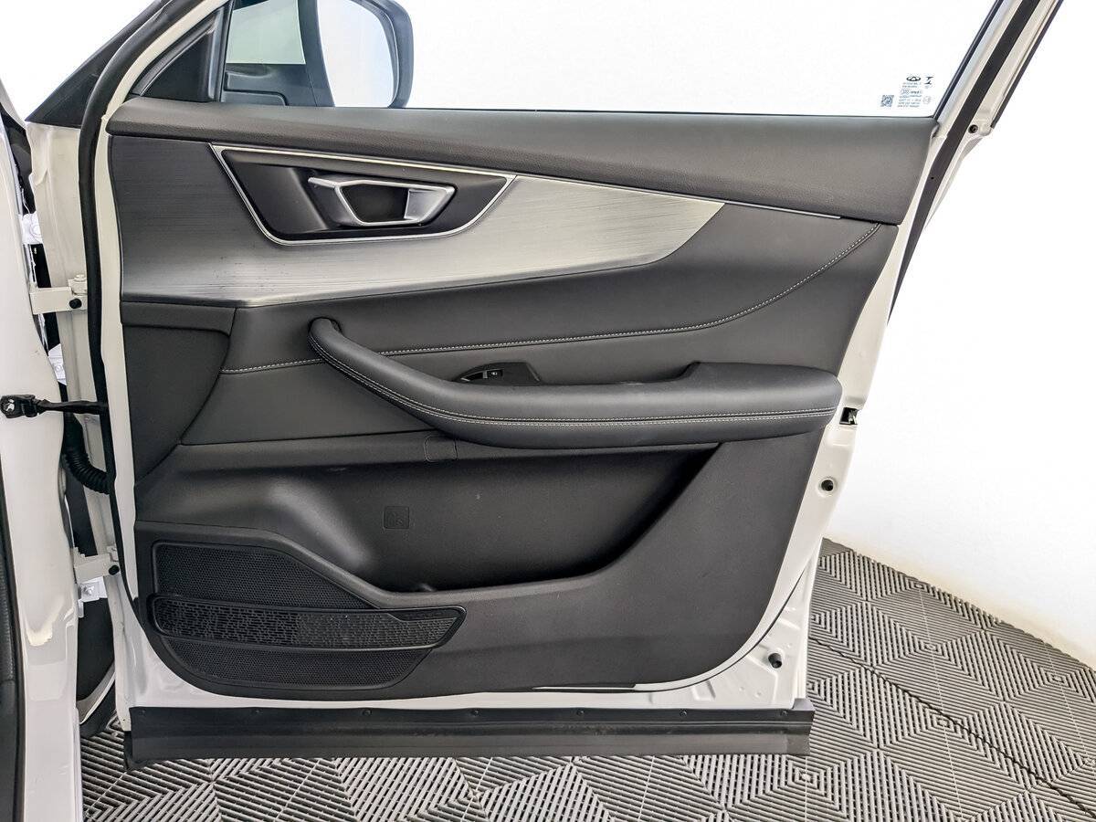 Chery Tiggo 4 Pro с пробегом — 2023 год. Фото: #24