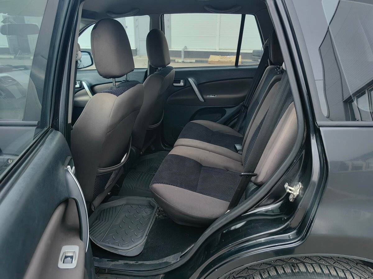 Chery Tiggo (T11) с пробегом — 2010 год. Фото: #11