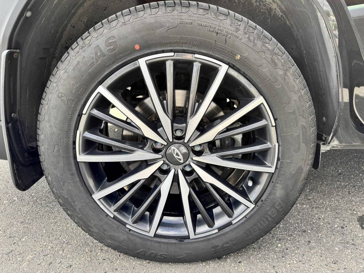 Chery Tiggo 8 с пробегом — 2023 год. Фото: #13