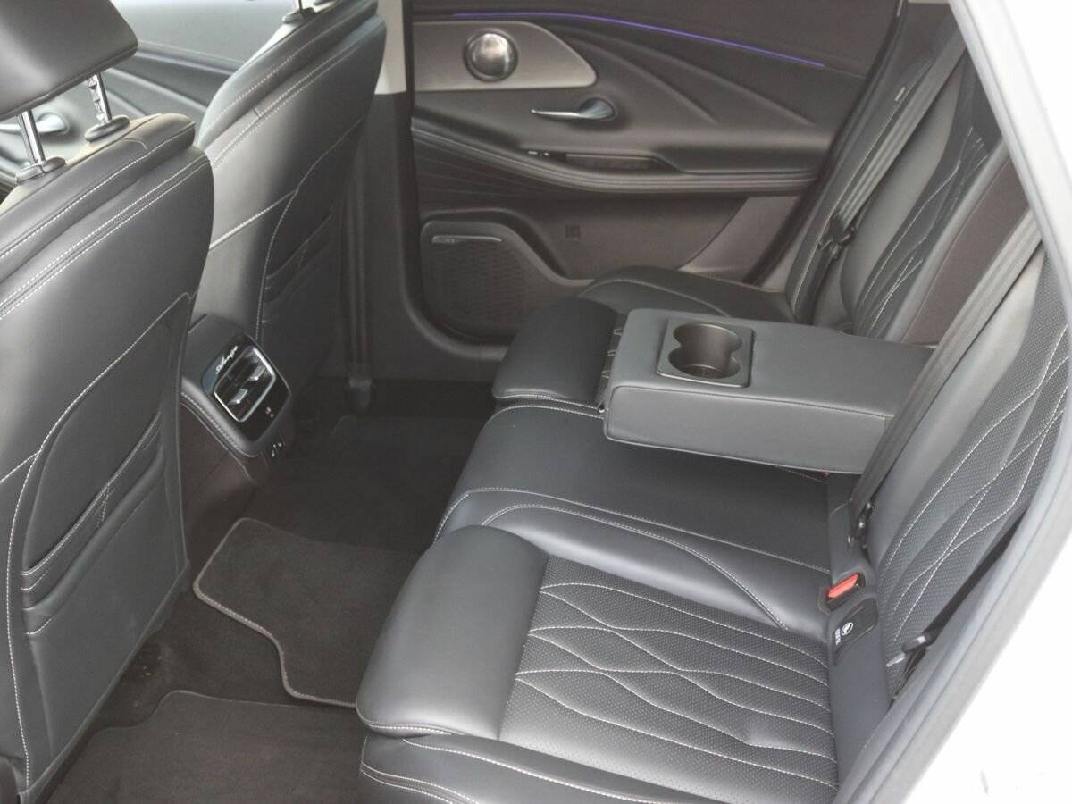 Chery Arrizo 8 с пробегом — 2023 год. Фото: #8