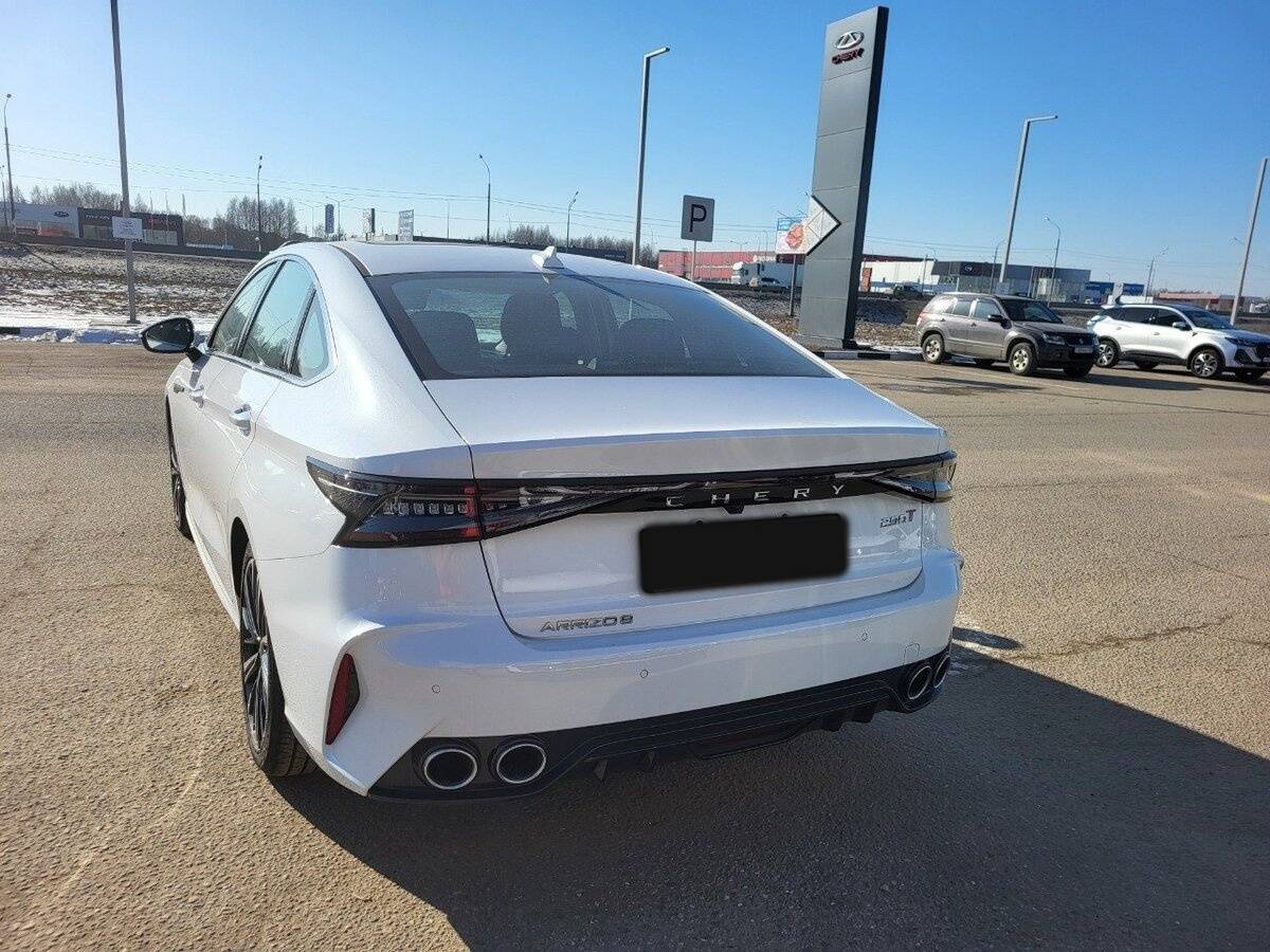 Chery Arrizo 8 с пробегом — 2023 год. Фото: #2