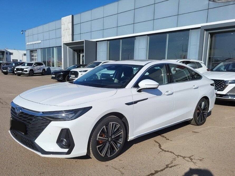 Chery Arrizo 8 с пробегом — 2023 год. Фото: #6