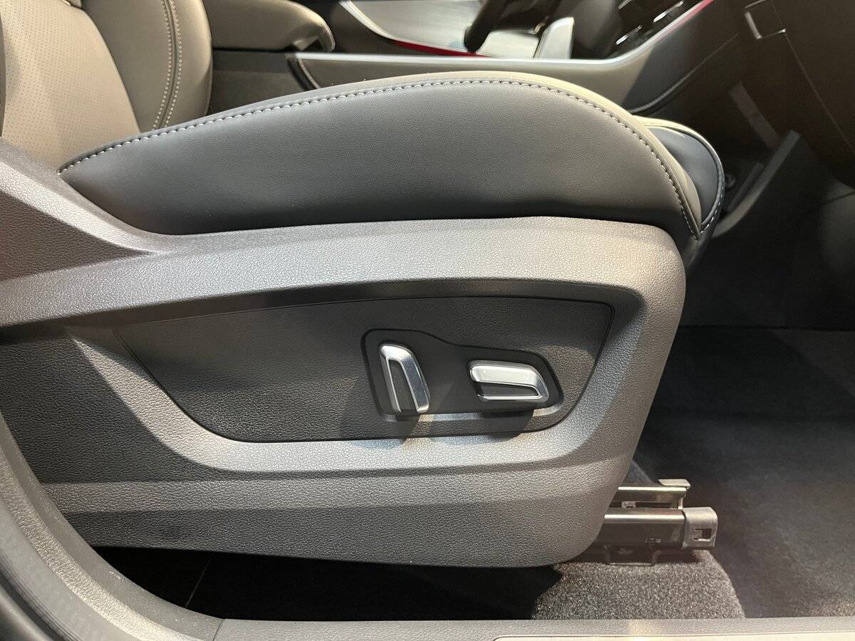 Chery Tiggo 7 Pro Plug-in Hybrid с пробегом — 2023 год. Фото: #21