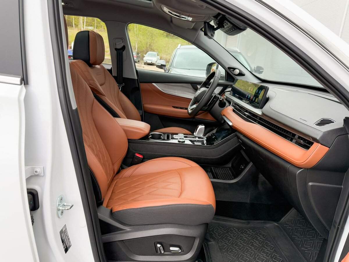Chery Tiggo 8 Pro Max с пробегом — 2023 год. Фото: #7