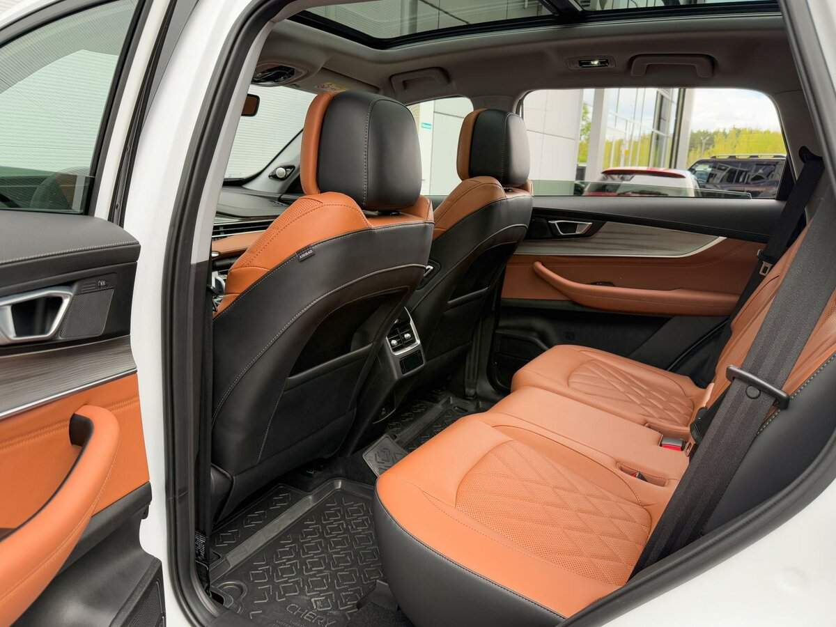 Chery Tiggo 8 Pro Max с пробегом — 2023 год. Фото: #12