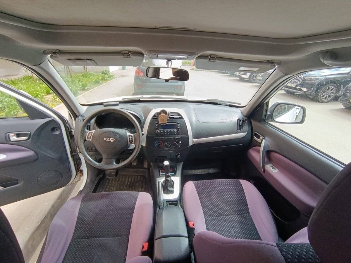 Chery Tiggo (T11) с пробегом — 2012 год. Фото: #6