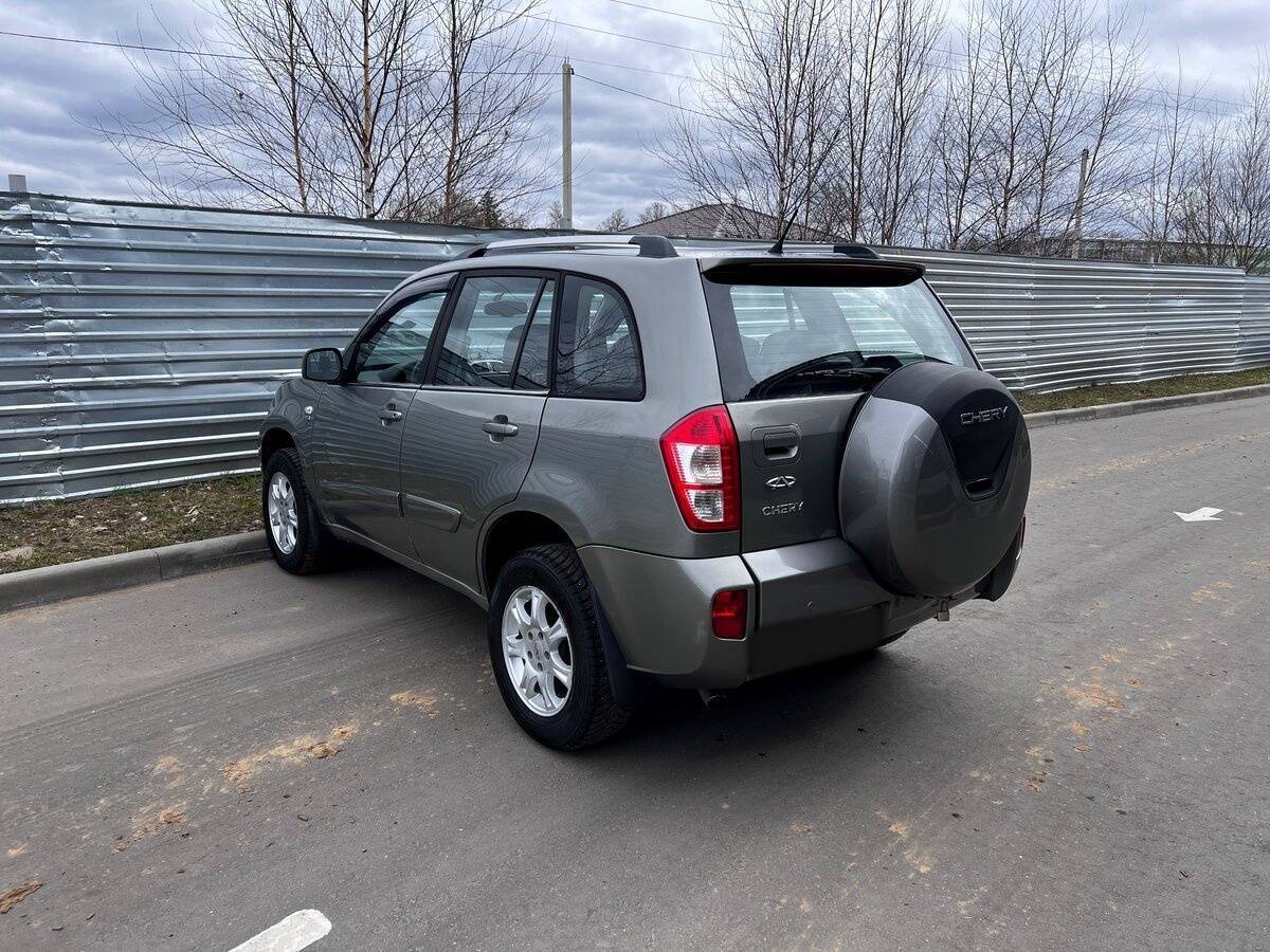 Chery Tiggo (T11) с пробегом — 2013 год. Фото: #3