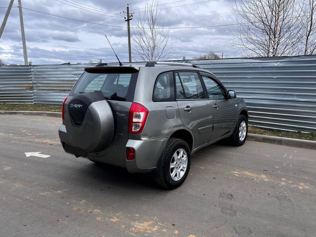 Chery Tiggo (T11) с пробегом — 2013 год. Фото: #5