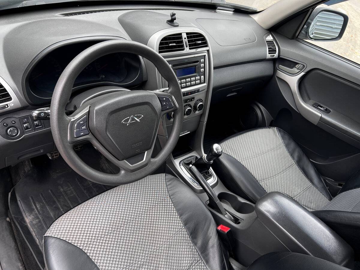 Chery Tiggo (T11) с пробегом — 2013 год. Фото: #6