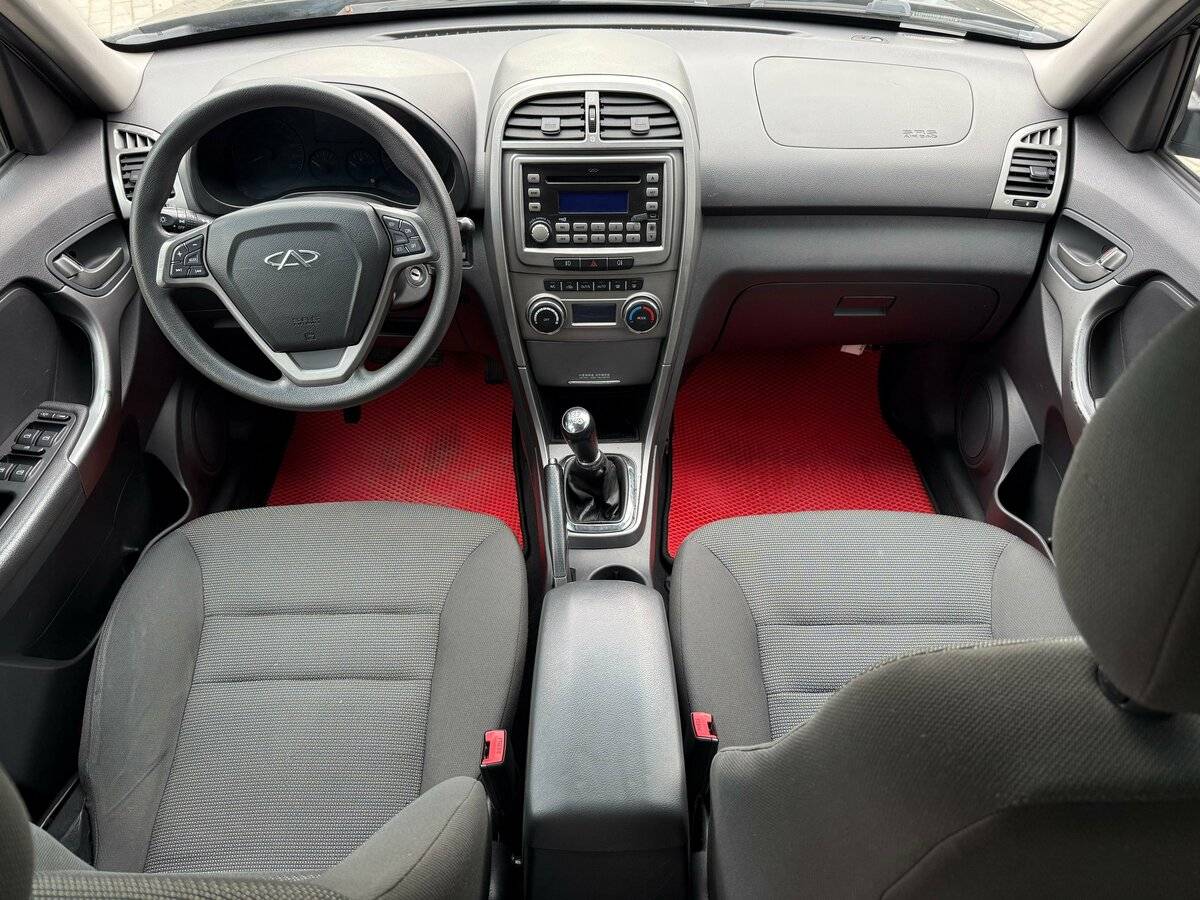 Chery Tiggo (T11) с пробегом — 2014 год. Фото: #7