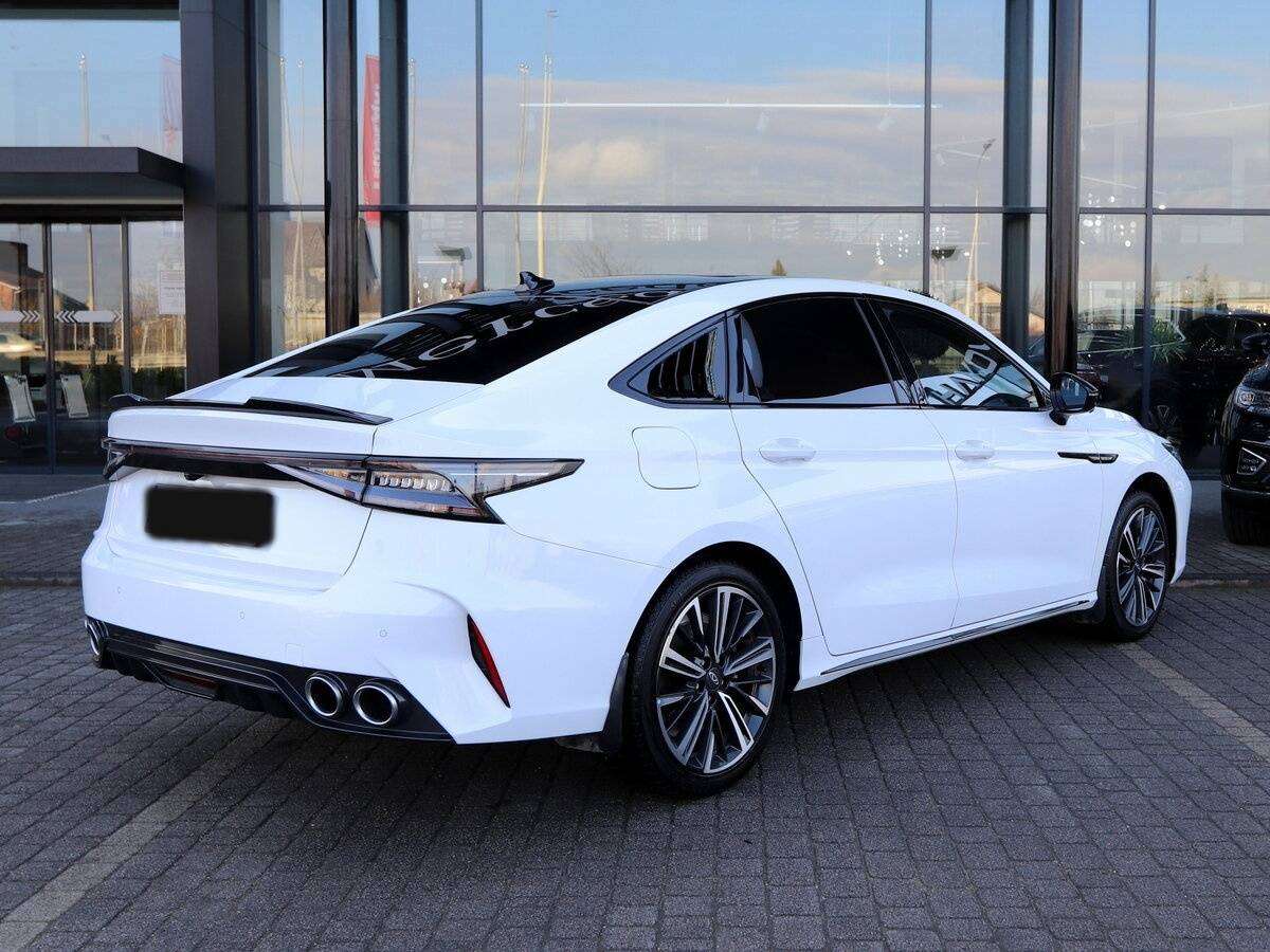 Chery Arrizo 8 с пробегом — 2023 год. Фото: #1