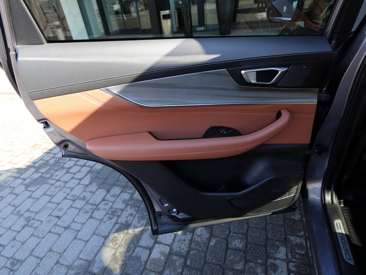 Chery Tiggo 8 Pro Max с пробегом — 2023 год. Фото: #12