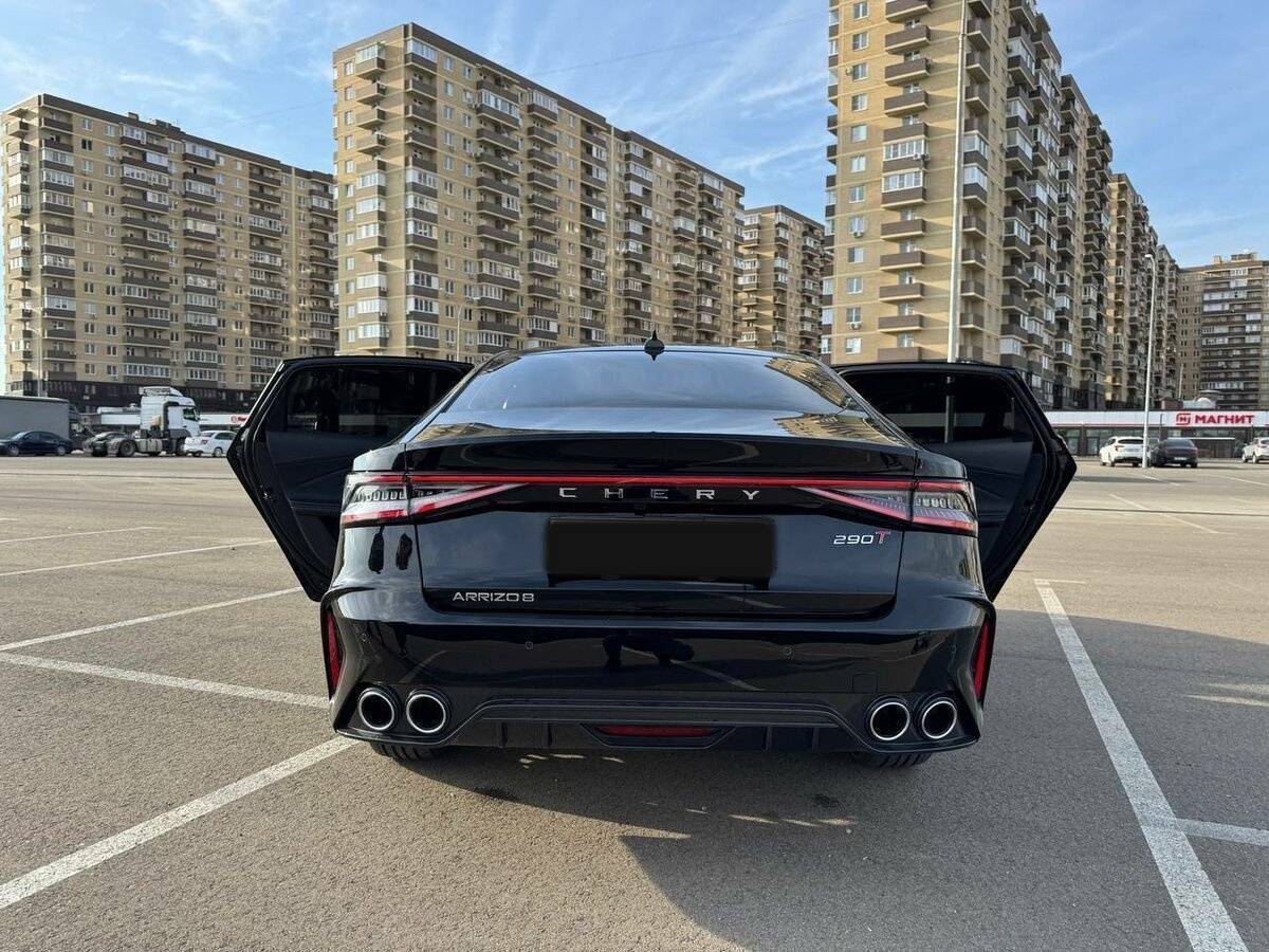 Chery Arrizo 8 с пробегом — 2024 год. Фото: #2