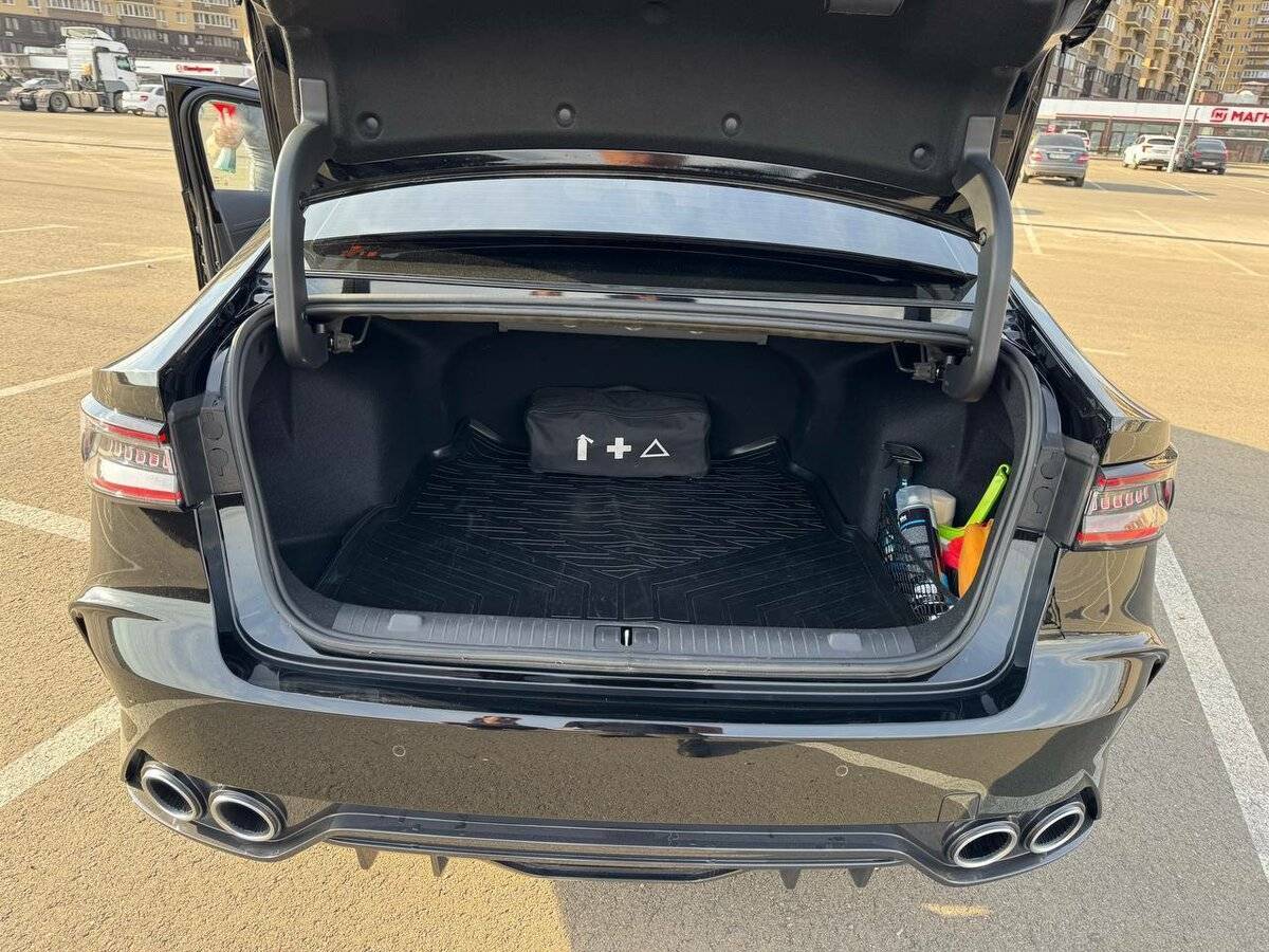 Chery Arrizo 8 с пробегом — 2024 год. Фото: #10