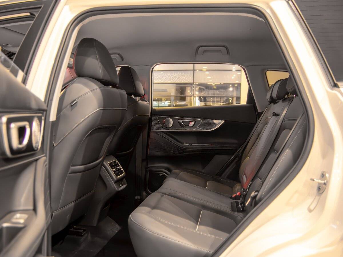 Chery Tiggo 7 Pro Max с пробегом — 2024 год. Фото: #17