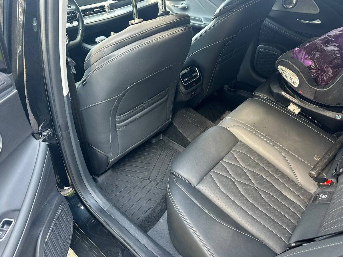 Chery Arrizo 8 с пробегом — 2023 год. Фото: #11